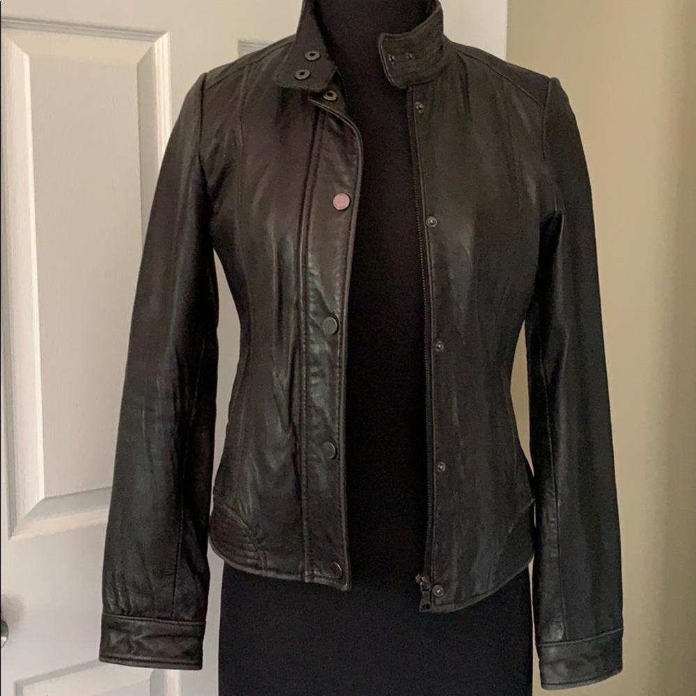 Tommy Hilfiger 100% genuine leather jacket size XS - Picture 2 of 8